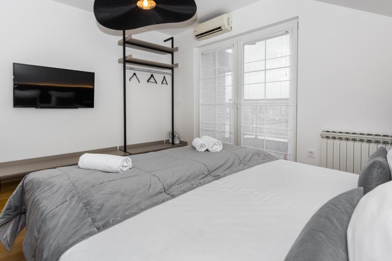 Art Of Living Luxury Suite Three Saraievo Exterior foto