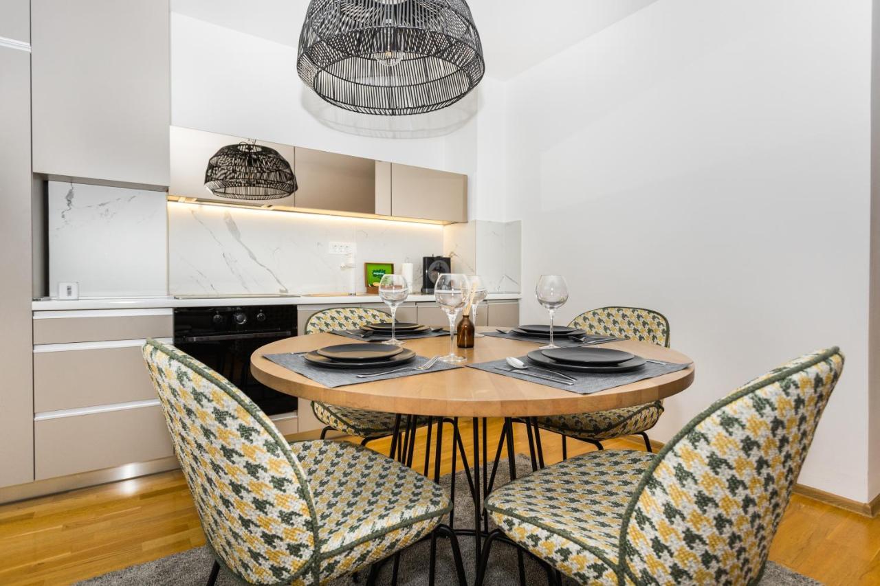 Art Of Living Luxury Suite Three Saraievo Exterior foto